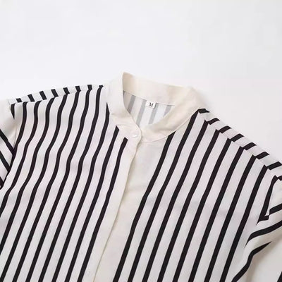 Blusa Rayada con Escote Redondo y Aberturas Laterales para Mujer - Image 5