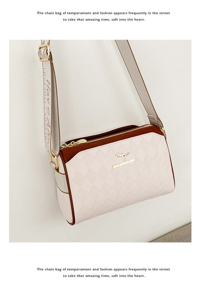 Bolsa Mensajera de Cuero con Detalles en Relieve - Elegancia Minimalista - Image 9