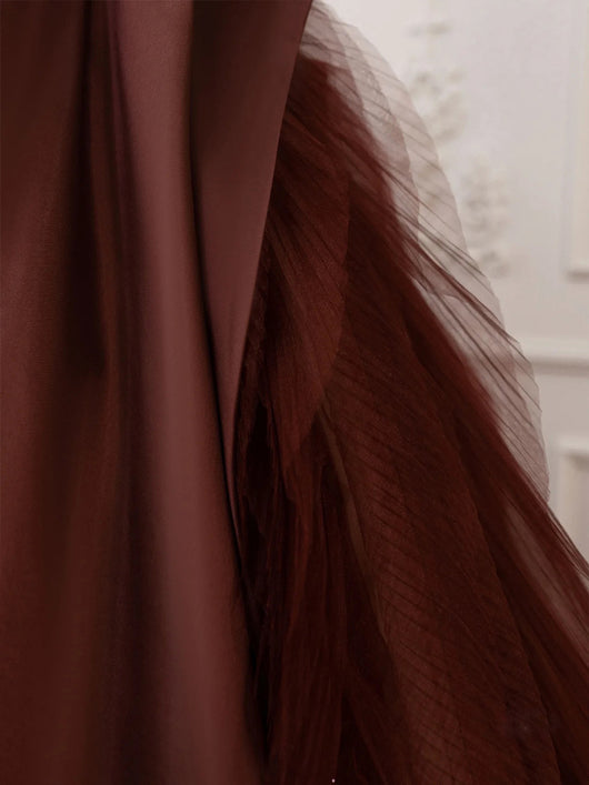 Vestido de Noche Elegante con Sostén Integrado y Falda Voluminosa - Image 4