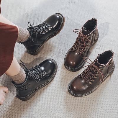 Botas Martin de Cuero Estilo Británico con Remaches Decorativos - Image 9