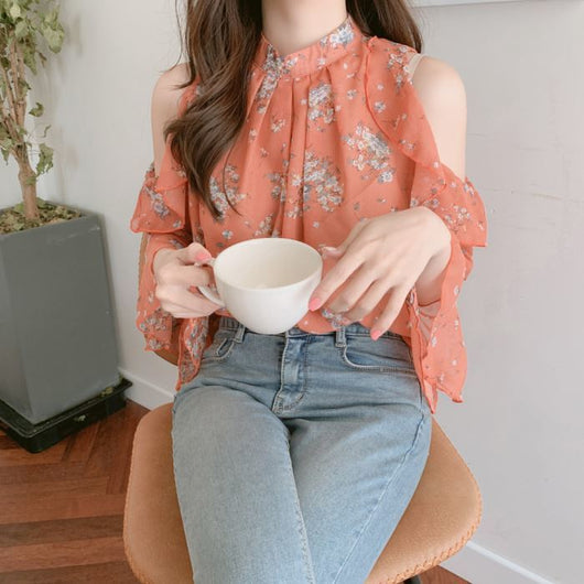Blusa Floral Hombros Descubiertos con Mangas Acampanadas - Diseño Elegante para Primavera - Image 13