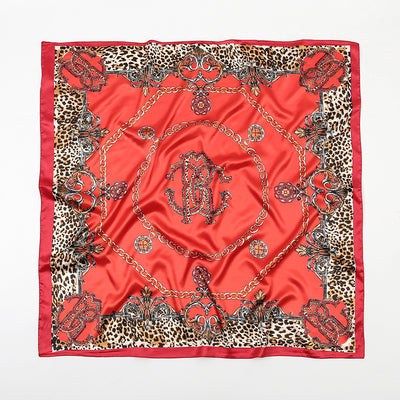 Pañuelo de Satén con Estampado de Leopardo y Cadena Decorativa - Image 14