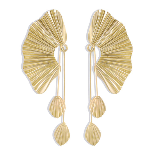 Pendientes Elegantes de Hoja y Concha Marina