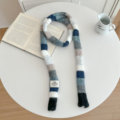 Bufanda Larga Retro Arcoíris Tejida con Diseño Elegante y Corte Slim - Image 9