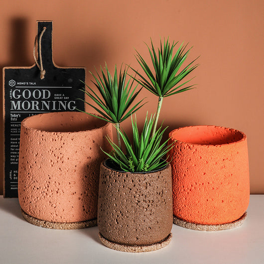 Maceta de Cemento Nórdico con Bandeja - Diseño Volcánico Transpirable para Plantas