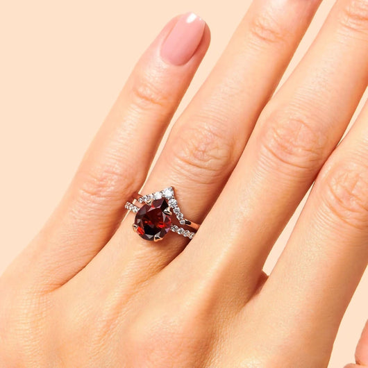Anillo Doble Capa de Plata Esterlina con Rubí y Microcircones Chapado en Oro Rosa - Image 7