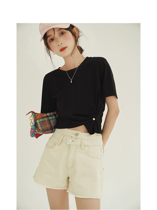Shorts de Mezclilla Beige con Flecos Versátiles para Mujer - Image 7