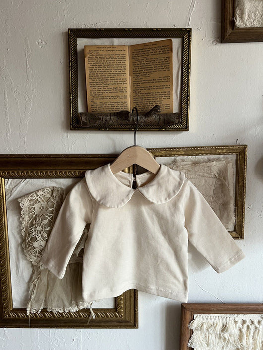 Blusa Infantil a Cuadros con Detalle Floral para Niña - Image 13