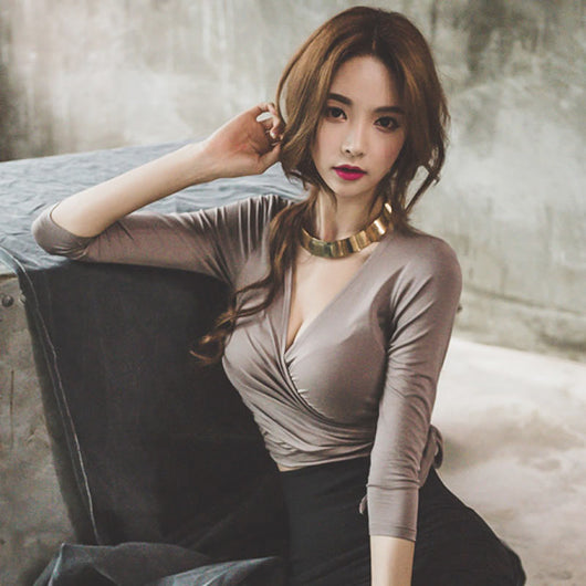 Blusa Escotada Manga Larga