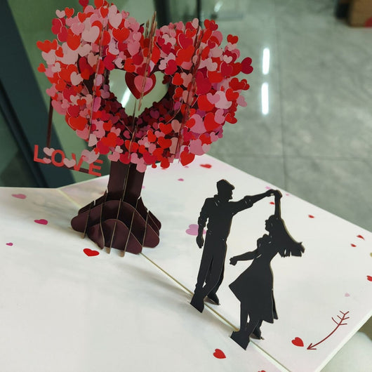 Tarjeta de Invitación 3D con Forma de Corazón para San Valentín - Image 4