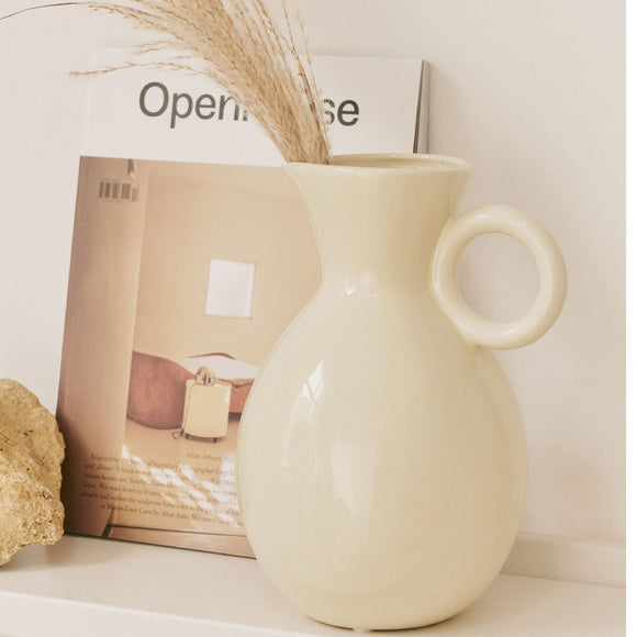 Jarrón Cerámico Crema Clásico - Diseño Elegante y Atemporal