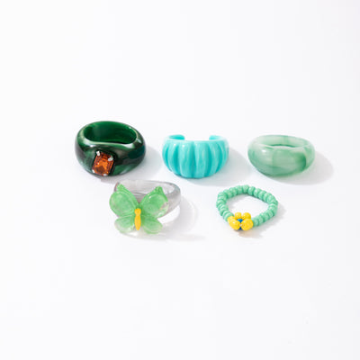 Juego de 5 Anillos Ajustables con Perlas de Arroz, Diamantes y Mariposa de Resina - Image 5
