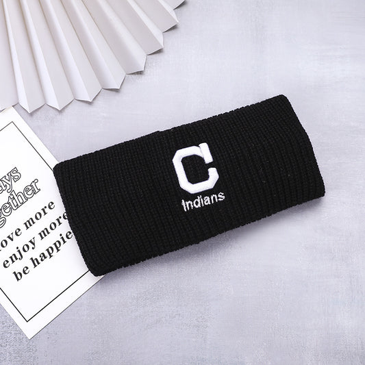 Banda para Cabello Tejida con Letra C Retro Net Red Estilo Minimalista - Image 2