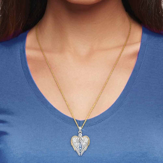 Collar Colgante de Alas de Ángel con Corazón de Cristal y Rhinestones en Oro y Plata para Mujer - Image 2