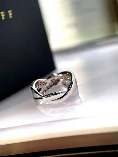 Anillo de Diamante con Lazo Tridimensional Ruby - Lujo Minimalista - Image 13
