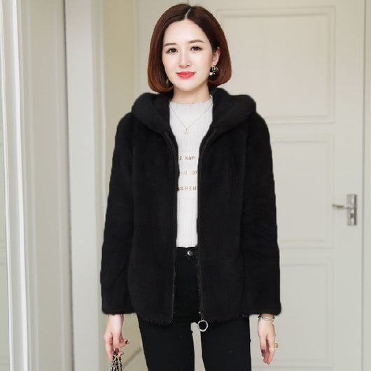 Abrigo Corto Grueso con Capucha y Cuello de Piel para Invierno