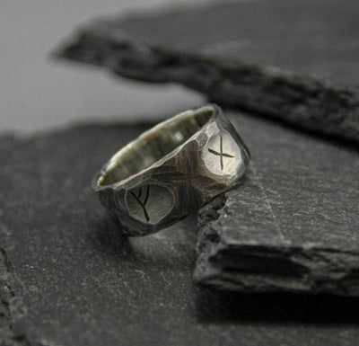 Anillo de Plata 925 con Runas Vikingas Artesanal - Estilo Retro para Hombre - Image 7