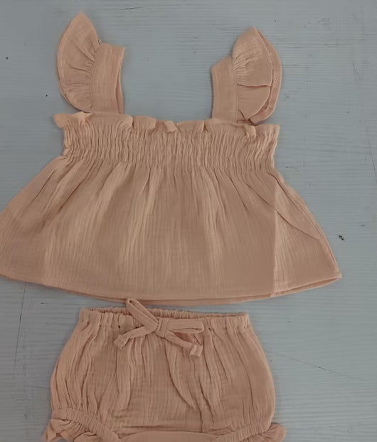 Conjunto de Top Sling y Shorts Ajustados en Colores Lisos - Image 17
