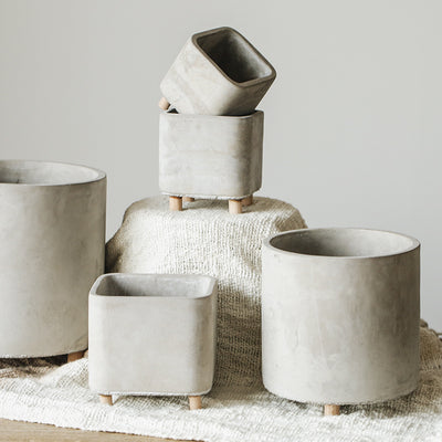 Maceta de Cemento Elevada con Patas para Escritorio
