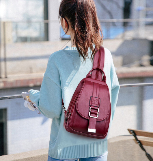 Mochila Impermeable para Mujer - Resistente y Versátil - Image 18