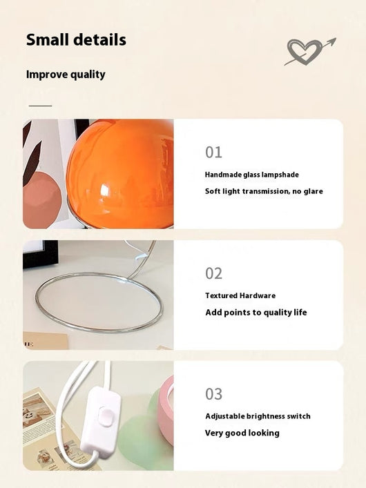 Lámpara de Mesa Moderna Minimalista con Base de Vidrio - Image 2