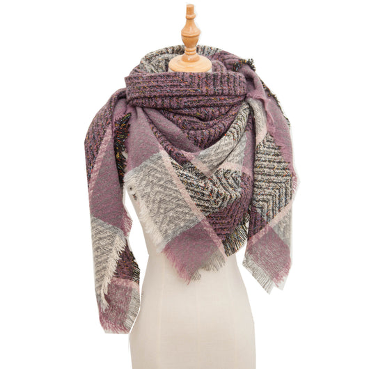 Chal Triangular Escocés para Otoño e Invierno - Amplio y Versátil - Image 25