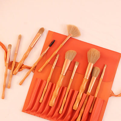 Set de 11 Brochas de Maquillaje con Mango de Bambú y Cerdas Suaves - Image 12