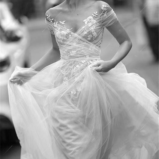 Vestido de Novia de Encaje para Jardín y Bodas al Aire Libre - Image 3