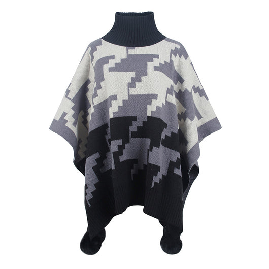 Poncho Capa Cálido Cuello Alto Bicolor con Pompones de Piel - Image 3