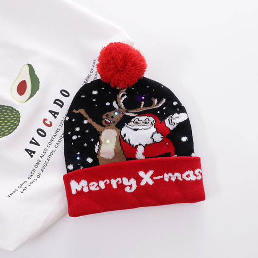 Gorro Navideño Tejido con Diseño de Reno y Muñeco de Nieve - Image 17