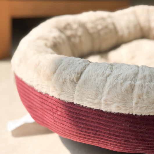 Cama Redonda Térmica para Perros y Gatos - Diseño Otoño Invierno - Image 6