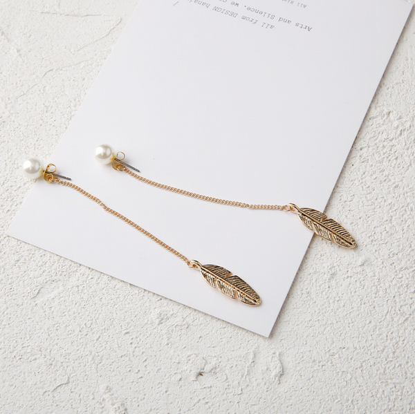 Aretes Largos de Perla con Hoja y Borla - Diseño Personalidad