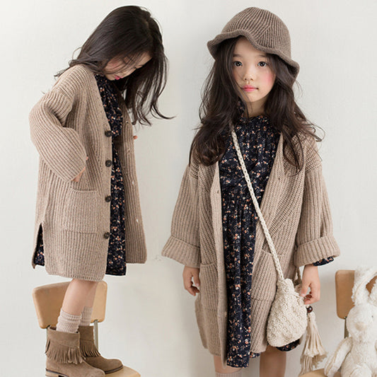 Cardigan Tejido de Botones para Niñas con Cuello Grueso