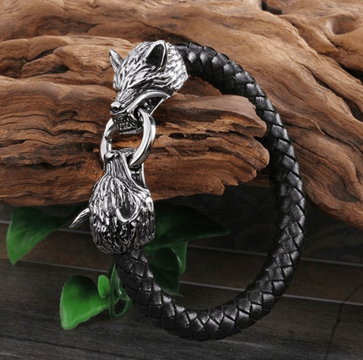 Pulsera de Cuero con Cabeza de Lobo en Acero Titanio para Hombre