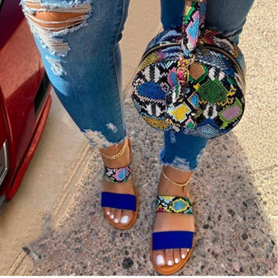 Sandalias Planas Mujer con Diseño Hueco y Bolsa Frontal - Image 12