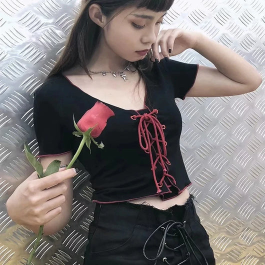 Blusa Corta con Nudo Frontal y Escote en V - Image 12