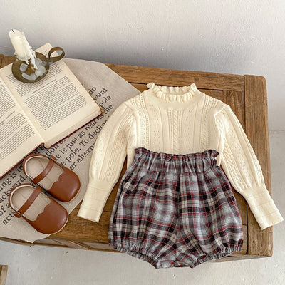 Blusa Tejida para Bebé Niña con Cuello Hueco y Detalle Stringy - Image 10