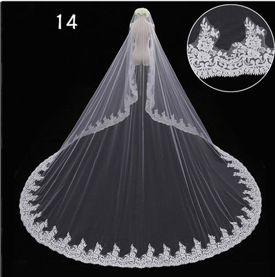 Vestido de Novia Lujo con Cola Larga y Velo de Hada Mágica - Image 39
