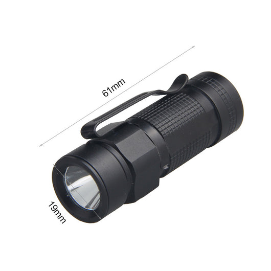 Linterna LED Portátil Impermeable con Clip para Camping y Exterior - Image 11