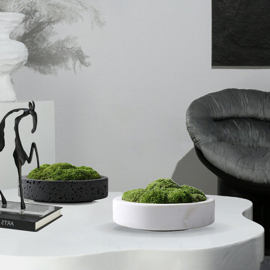 Mesa de Té Chino con Borde de Mármol y Maceta de Flores Eternas Simuladas