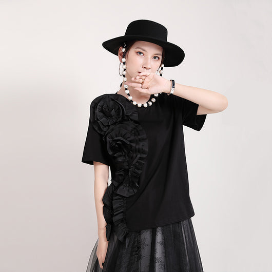 Blusa Corta con Flores Tridimensionales para Mujer - Image 2