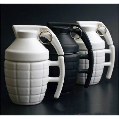 Taza de Cerámica Estilo Granada con Tapa - Diseño Militar Único - Image 5