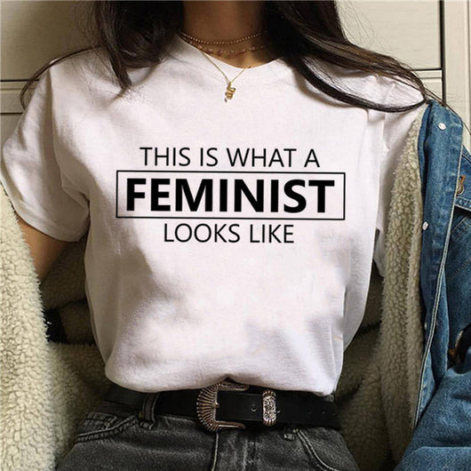 Camiseta Feminista de Manga Corta - Image 9