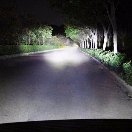 Faro Spotlight 45W de Alta Intensidad - Image 2