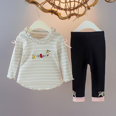 Conjunto de Tres Piezas Infantil Estampado - Image 3