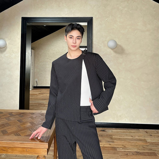 Traje Corto Casual Otoño a Rayas Cuello Redondo Bootcut - Image 5