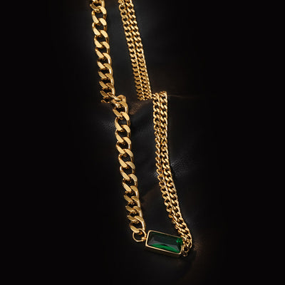 Collar Multicapa Dorado con Diamantes Verdes - Image 10