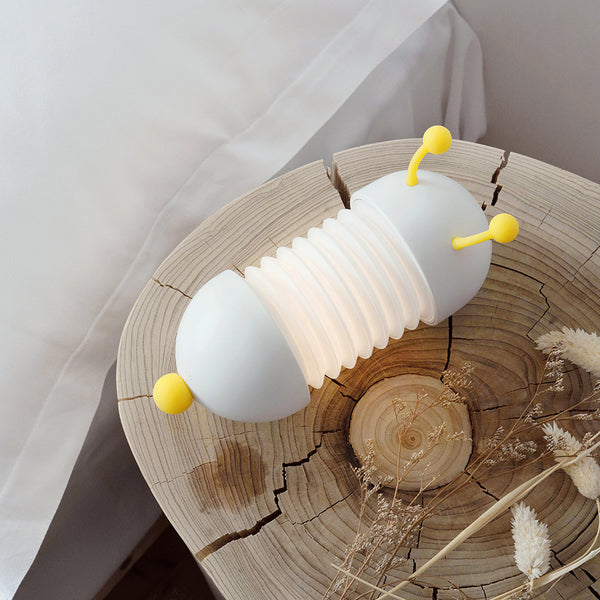 Lámpara Nocturna LED Oruga Creativa con Carga USB y Soporte Magnético Extensible