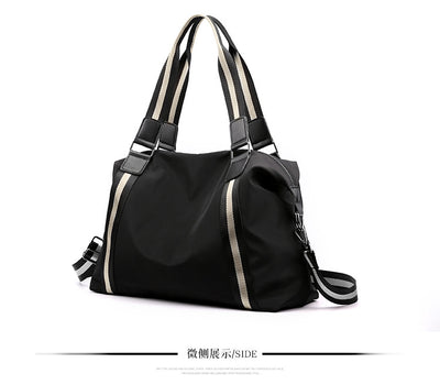 Bolsa de Viaje Plegable para Mujer - Diseño a Rayas Coreano - Image 15