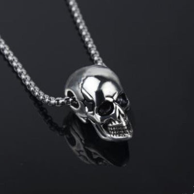 Collar Calavera de Acero Titanio para Hombre - Diseño Europeo y Americano